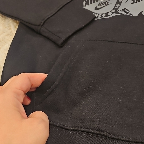 Nike Black and Gray Graphic Hoodie - Picture 3 of 6